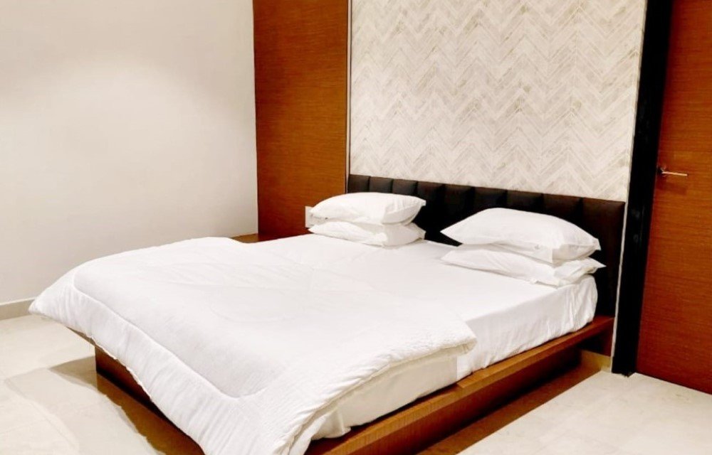 Serene Woods Resorts