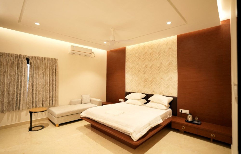 Serene Woods Resorts